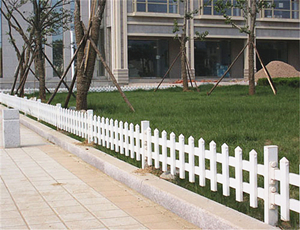 秦皇岛花园小区PVC护栏展示
